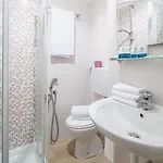 Palace 4*