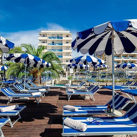 Hotel Palace