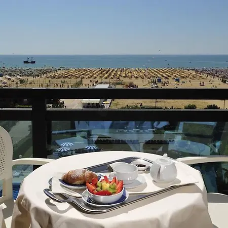 Palace 4* Μπιμπιόνε
