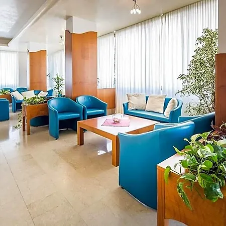 Palace Отель 4*