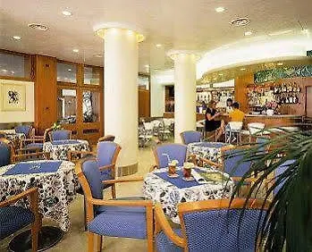 Palace 4* Μπιμπιόνε